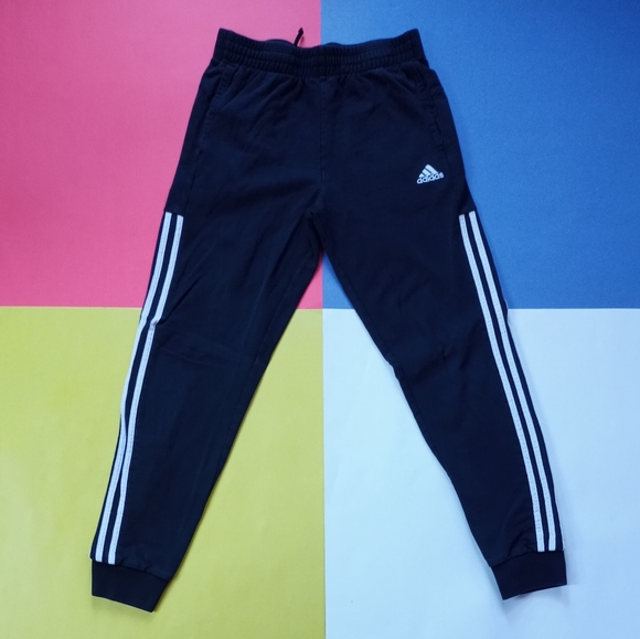 Modern Junior Adidas Embroidered Black & White